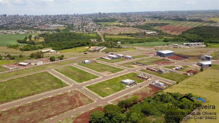 Imagem Lotes residenciais e industriais - Colina Dourada R$ 271.800,00