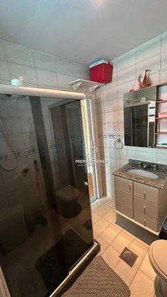 Imagem Apartamento com 2 dormitórios à venda, 32 m² por R$ 240.000,00 - Agriões - Teresópolis/RJ