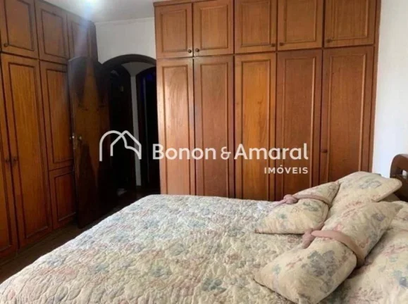 Imagem Amplo e bem distribuído, este apartamento de 143m² no coração do Cambuí é ideal para quem busc...