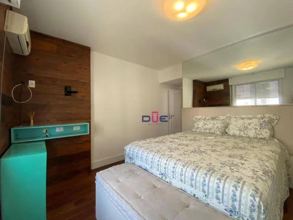 Imagem Apartamento com 3 dormitórios à venda, 127 m² por R$ 820.000,00 - Pompéia - Santos/SP