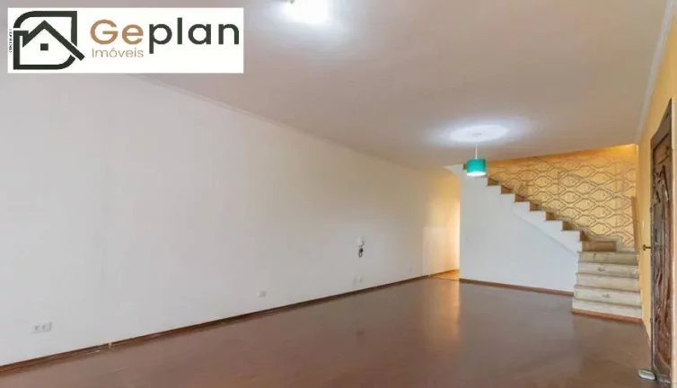 Imagem Excelente Sobrado, 3 Dorm, Sendo 1 Suite, 2 Vaga pequenas, 213m.