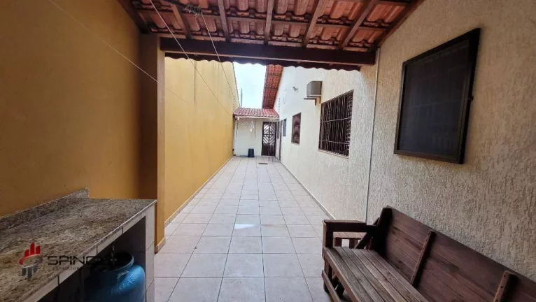 Imagem Casa com 2 dormitórios à venda, 72 m² por R$ 590.000,00 - Jardim Imperador - Praia Grande/SP