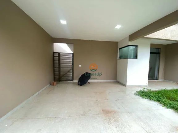 Imagem Casa com 3 dormitórios à venda, 112 m² por R$ 720.000,00 - Várzea - Lagoa Santa/MG