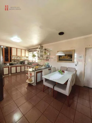 Imagem Casa de condomínio com 3 quartos à venda, 350 m² por R$ 2.800.000 - Jardim Vinte e Cinco de Agosto - Duque de Caxias/RJ