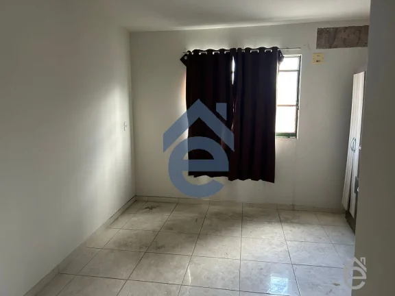 Imagem Casa para Aluguel no Vergel do Lago, sobrado com 3/4, todos 3 suítes, ótimo loca
