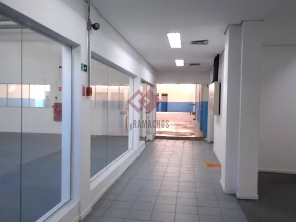 Imagem Galpão/Depósito/Armazém para Alugar, 2684 m² por R$ 55.000/Mês