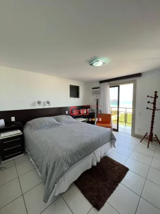 Imagem Cobertura com 4 dormitórios à venda, 250 m² por R$ 2.900.000,00 - Centro - Cabo Frio/RJ