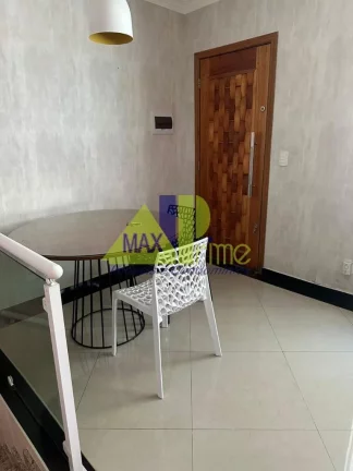 Imagem Casa à venda na Vila Granada, São Paulo-SP: 2 quartos, 1 suíte, 1 sala, 2 banheiros, 2 vagas, 160m². Confira já!