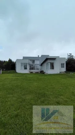 Imagem Casa para Venda em São José dos Pinhais, Campo Largo da Roseira, 4 dormitórios, 4 suítes, 4 banheiros, 5 vagas