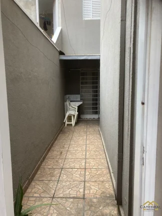 Imagem Sobrado à venda com 2 quartos no Bairro Anhangabaú em Jundiaí - SP