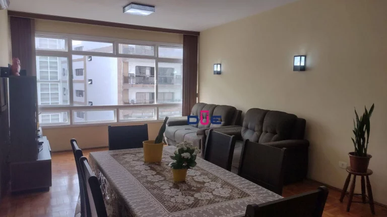 Imagem Apartamento 3 dormitórios enormes com dependência completa, a 2 quadra da praia, Gonzaga, Santos