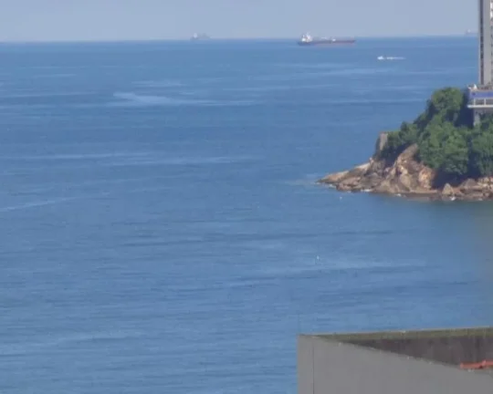 Imagem Apartamento à venda no Guarujá na Praia das Pitangueiras
