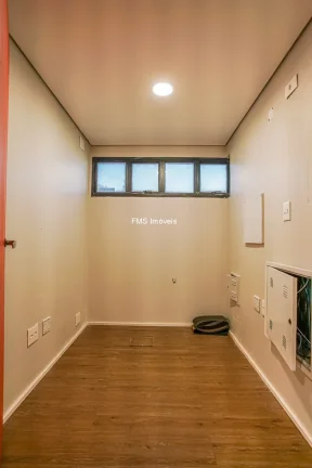 Imagem Imponente Edifício Comercial em Perdizes, São Paulo: 11 Banheiros, 17 Vagas de Garagem, 1.067m² - Venda ou Locação!