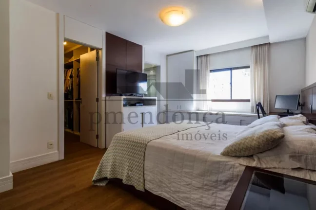 Imagem Apartamento na Rua Bahia com 3 quartos (1 suíte) e 2 vagas, 149mts