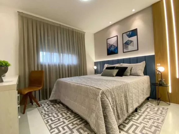 Imagem Apartamento mobiliado com 3 suítes e 3 vagas de garagem no Centro de Balneário Camboriú