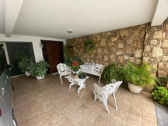 Imagem Sobrado à venda 3 Quartos, 3 Suites, 6 Vagas, 286M², Santa Maria, São Caetano do Sul - SP