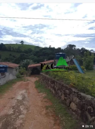 Imagem Chácara para Venda em Muzambinho, Pantano, 3 dormitórios, 1 banheiro, 6 vagas