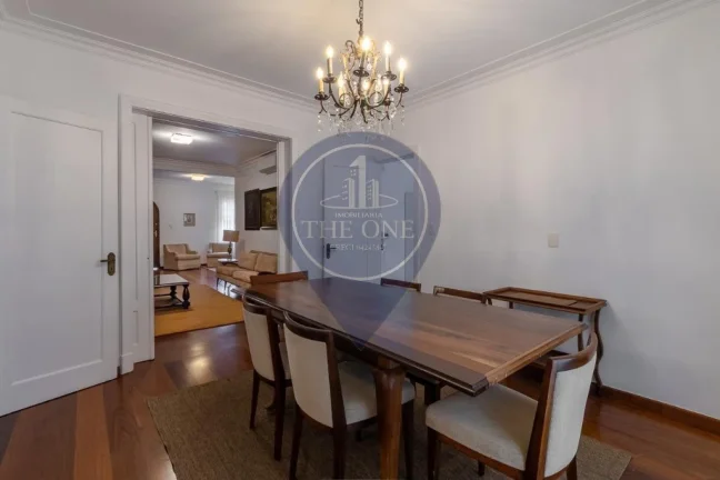 Imagem Casa para venda ou locação no Jardim Europa, São Paulo-SP! 3 quartos, 3 suítes, 2 salas, 3 banheiros, 2 vagas, 300m².