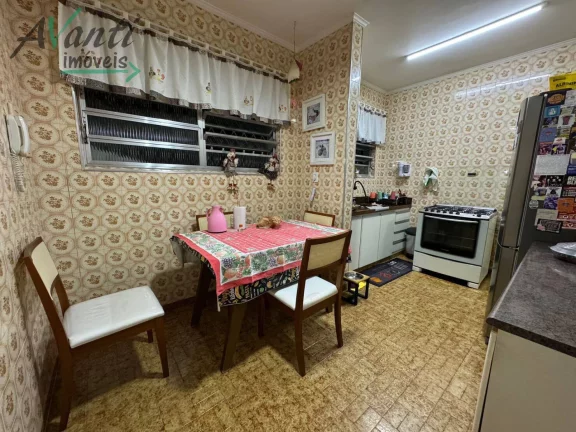 Imagem Sobrado á venda na Encruzilhada em Santos