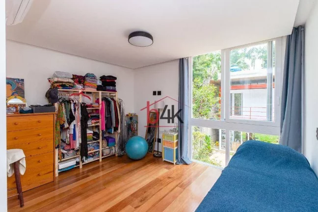 Imagem Casa com 4 dormitórios à venda no Brooklin