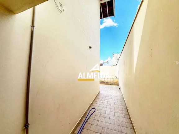 Imagem Casa com 5 dormitórios à venda, 426 m² por R$ 980.000,00 - Parque Universitário - Rio Claro/SP