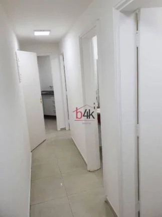 Imagem Sala comercial próximo à Estação Berrini CPTM com 189,77 m² disponível para venda ou locação