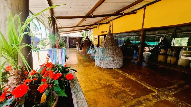 Imagem Restaurante/Ponto Comercial à Venda no Pé da Serra - Ubatuba / SP.
