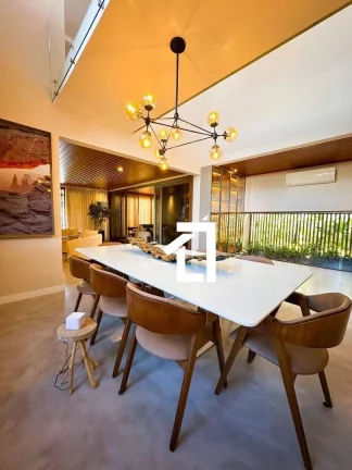 Imagem Casa em Condomínio Beira-Mar | 4 Suítes | 819M2 | Piscina | Vista Mar Nascente