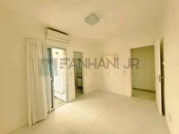 Imagem Apartamento em Moema: 3 quartos, 3 suítes, 2 salas, 4 banheiros, 4 vagas de garagem, 180m² de área. Venha conferir!