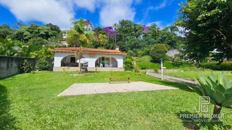 Imagem Casa à venda, 240 m² por R$ 3.499.000,00 - Bom Retiro - Teresópolis/RJ