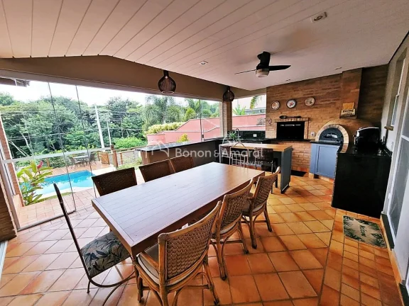 Imagem Casa no condomínio Alphaville Dom Pedro 3 em Campinas!

Casa estilo Inglês e muito aconchegante, e...