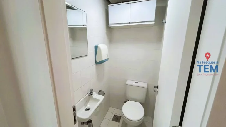 Imagem Rio's Life - Sala Comercial na Freguesia (Jacarepaguá)