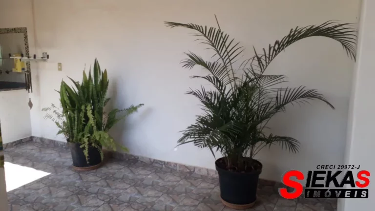 Imagem Casa à venda em São Paulo-SP, na Vila Carrao: 3 quartos, 1 sala, 2 vagas de garagem, 200m² de área!