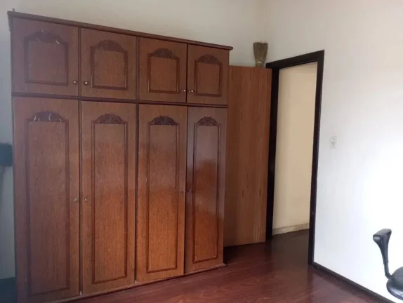 Imagem Casa à venda em Barroso, Centro, com 3 quartos, 241,22m2
