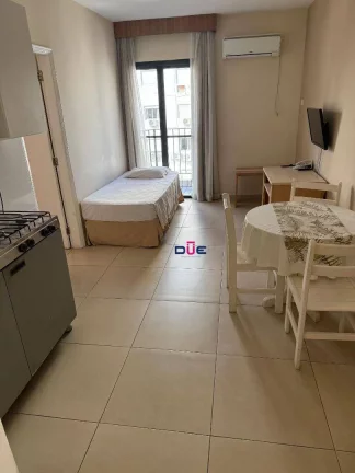 Imagem Flat com 1 dormitório à venda, 36 m² por R$ 265.000 - Gonzaga - Santos/SP