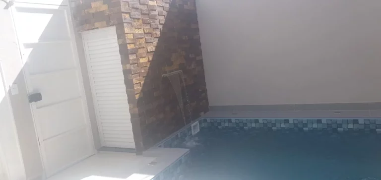 Imagem Casa Nova com Piscina e Área Gourmet. Primo Meneghetti II