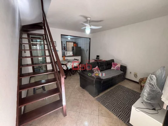 Imagem Casa com 2 dormitórios à venda, 77 m² por R$ 320.000,00 - Peró - Cabo Frio/RJ
