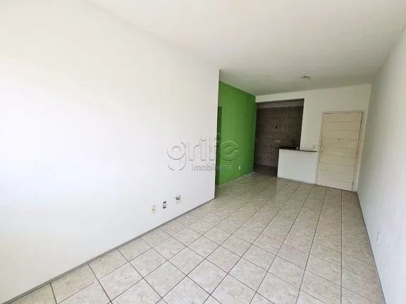 Imagem A 300 metros da Av José Bastos, com acesso rápido e fácil a locais como Escolas, parada de Ônibu...