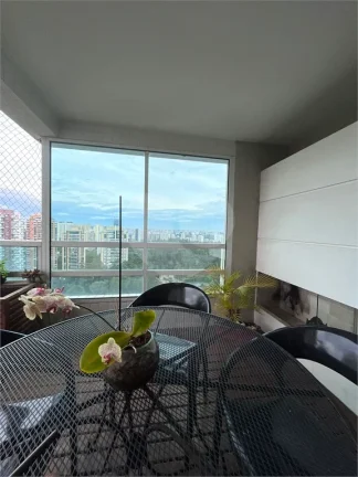 Imagem Apartamento à venda ou para alugar com 4 quartos, sendo 4 suítes, no condomínio Vilaggio Panamby, São Paulo - SP