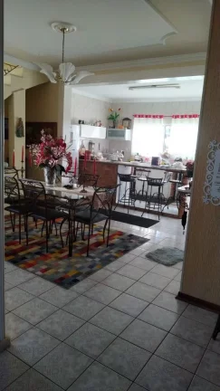 Imagem Sobrado com 3 dormitórios à venda, 365 m² por R$ 880.000,00 - Jardim Terras de São João - Jacareí/SP