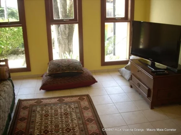 Imagem Casa com 3 dormitórios à venda, 285 m² por R$ 1.350.000,00 - Granja Viana - Carapicuíba/SP