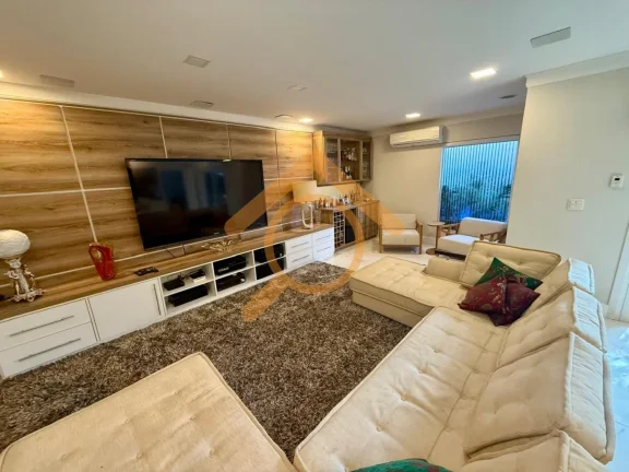 Imagem Casa de Luxo no Condomínio Vila das Magnólias: 4 quartos, 3 suítes, 2 salas, 2 vagas na Jardim Prudência, SP. Aproveite!
