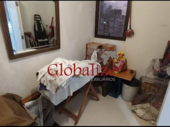 Imagem Apartamento com 3 dormitórios, suíte e dependência total no bairro Pompeia em Santos por R$ 1.350.000,00
