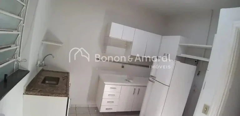 Imagem Imóvel Comercial com 441 m² e 17 salas, terreno de 800,00 metros no Jardim Chapadão - Campinas/SP
