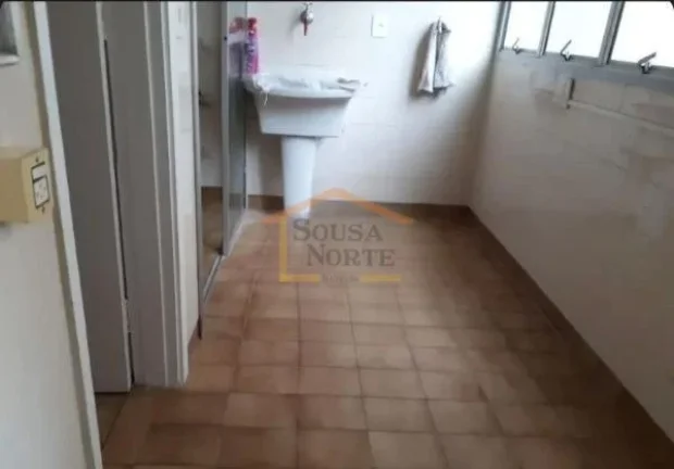 Imagem Apartamento com 98 m² de área útil, distribuído em 3 dormitórios com armários, sendo 1 suíte,...