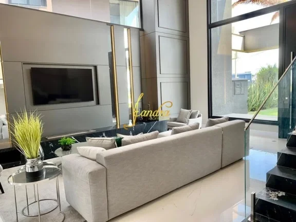 Imagem Sobrado contemporâneo no condomínio Sense mobiliado e decorado