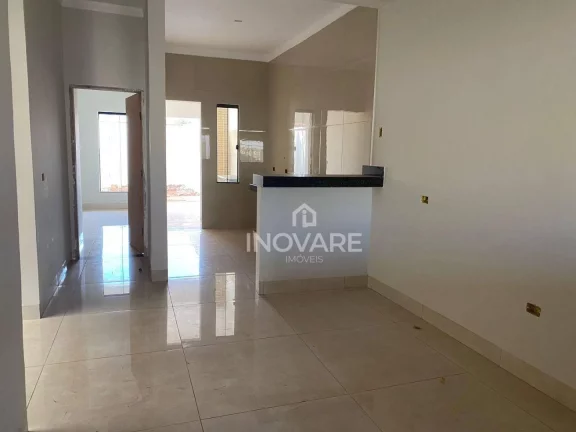 Imagem Casa com 3 dormitórios à venda, 100 m² por R$ 365.000,00 - Setor Planalto - Itumbiara/GO