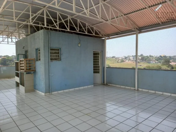 Imagem Alugo casa com terraço na Cidade Jardim