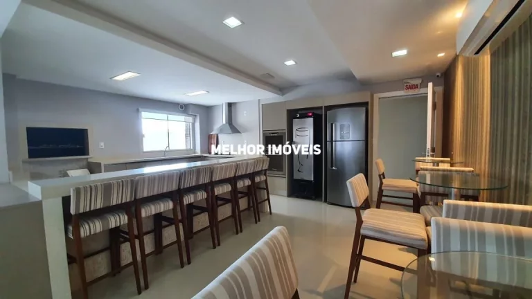 Imagem Apartamento mobiliado e equipado com 3 suítes, vista parcial para o Mar em Balneário Camboriú