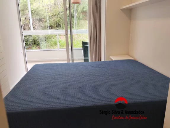 Imagem Apartamento Duplex Mobiliado a Venda no Vila Capivari em Campos do Jordão.